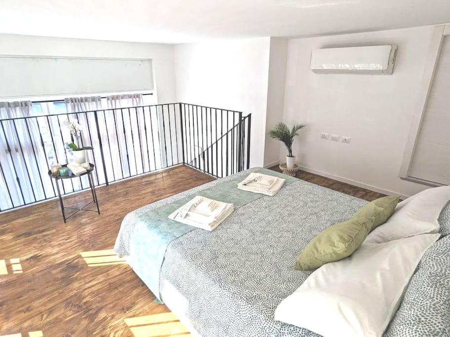Milano - Stazione Centrale Comfort Green Loft Bagian luar foto